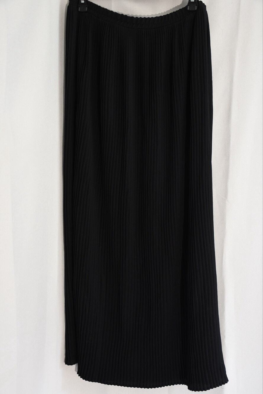 Simply Manakin Retro Long Pleated Elastic Waist A-Line Black Skirt, Size Large